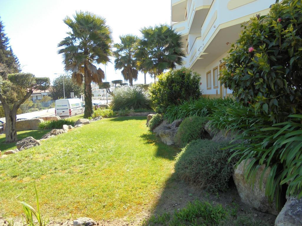 אלבופיירה Jardim Paraiso Apartments מראה חיצוני תמונה