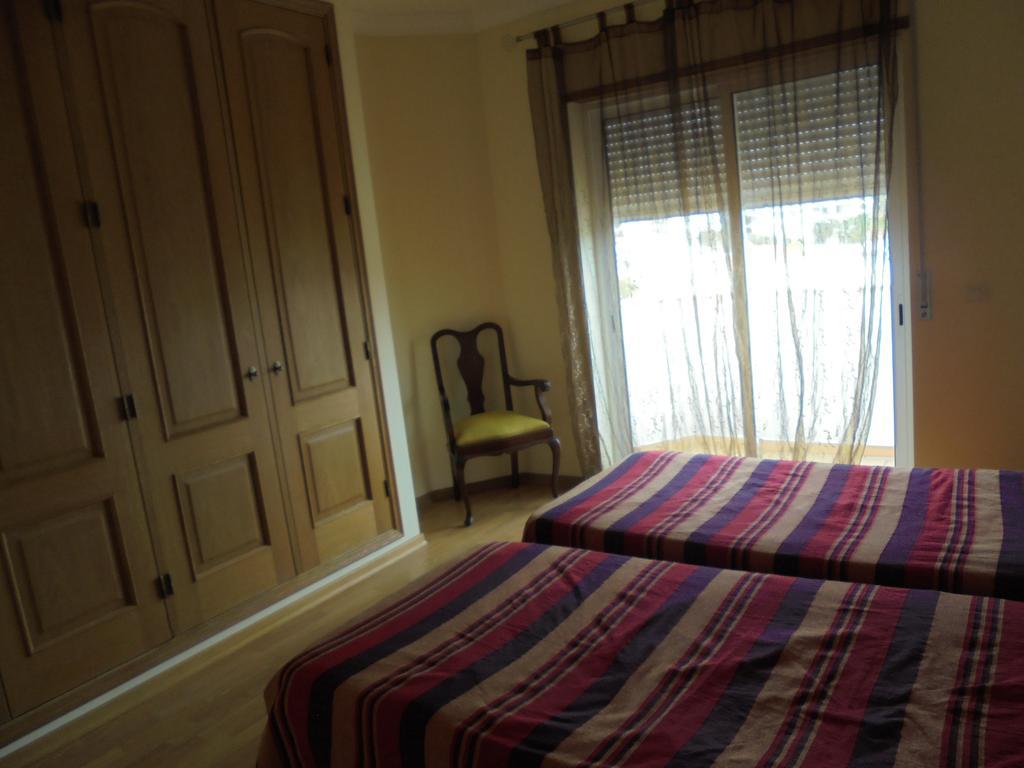 אלבופיירה Jardim Paraiso Apartments מראה חיצוני תמונה