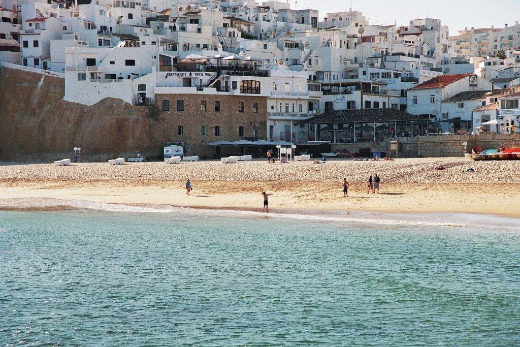 אלבופיירה Jardim Paraiso Apartments מראה חיצוני תמונה