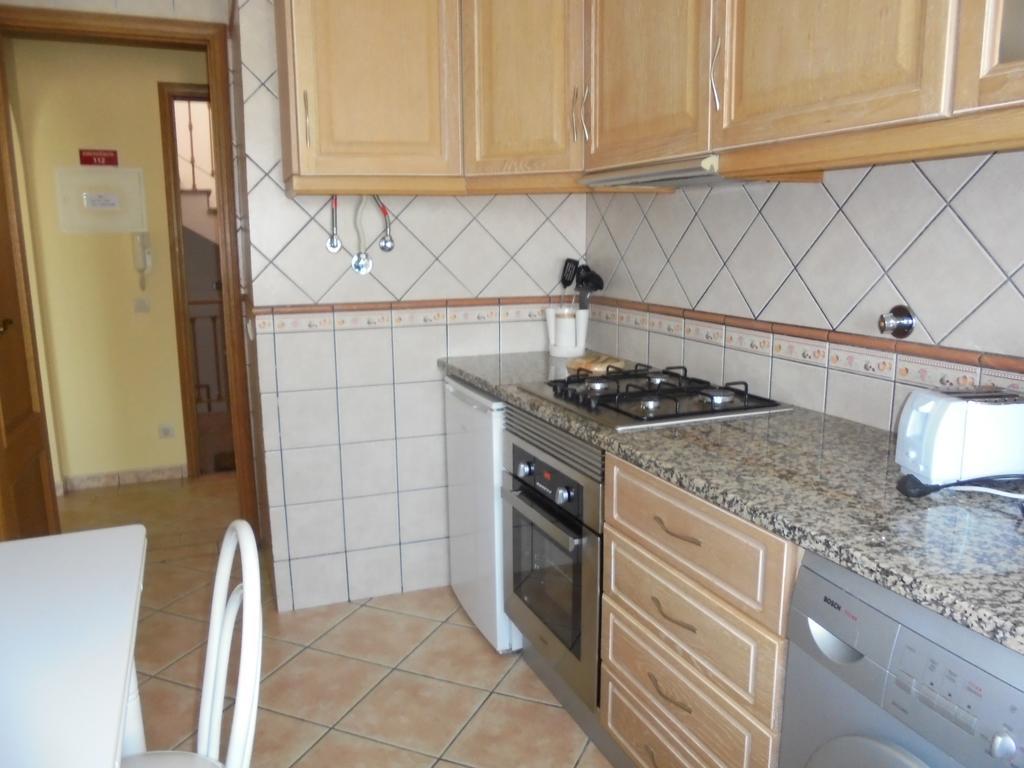אלבופיירה Jardim Paraiso Apartments מראה חיצוני תמונה