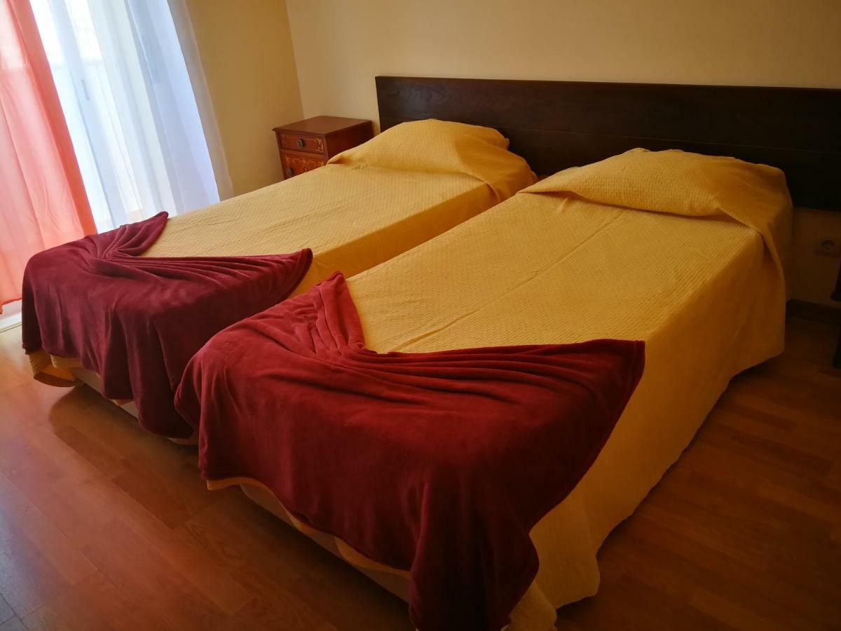 אלבופיירה Jardim Paraiso Apartments מראה חיצוני תמונה