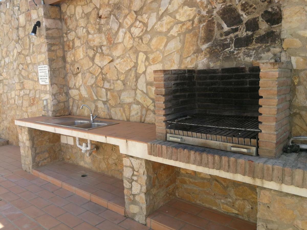 אלבופיירה Jardim Paraiso Apartments מראה חיצוני תמונה